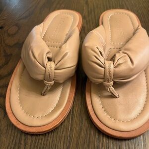 Vicenza Puffy Thong Sandals